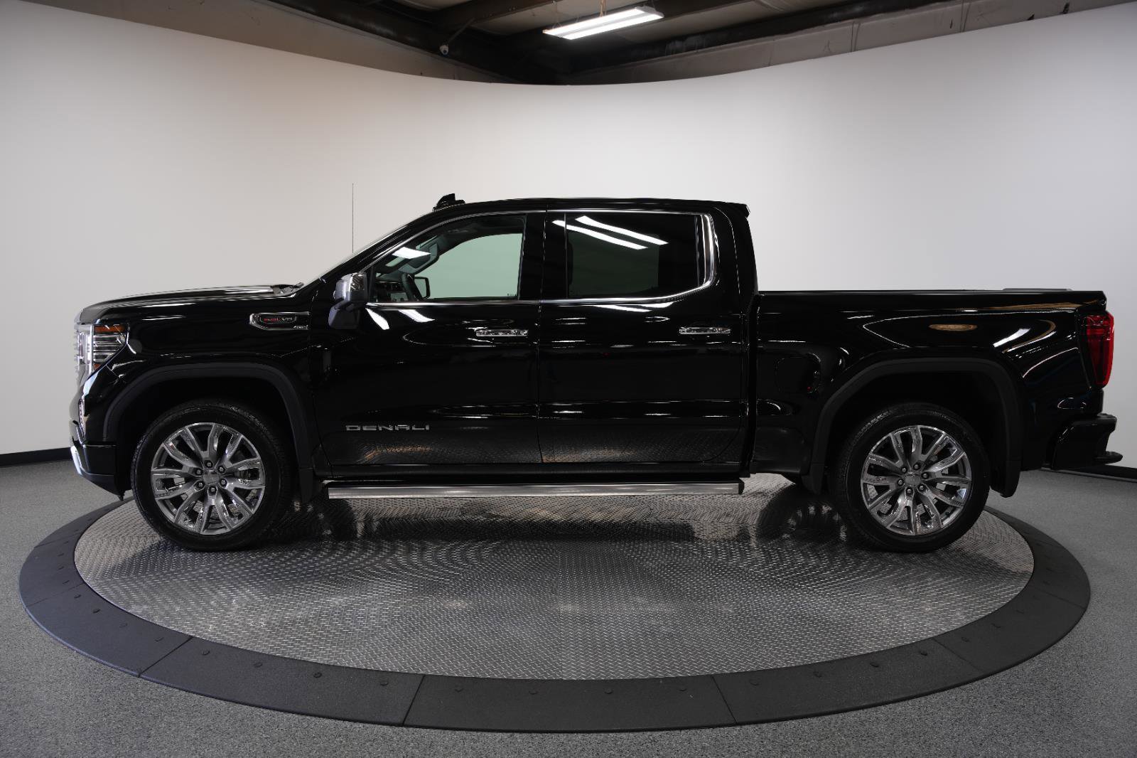 New 2026 GMC Sierra 1500 Denali AWD/4WD image 7