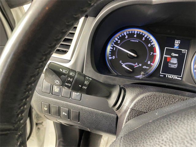 Used 2015 Toyota Highlander Limited image 13