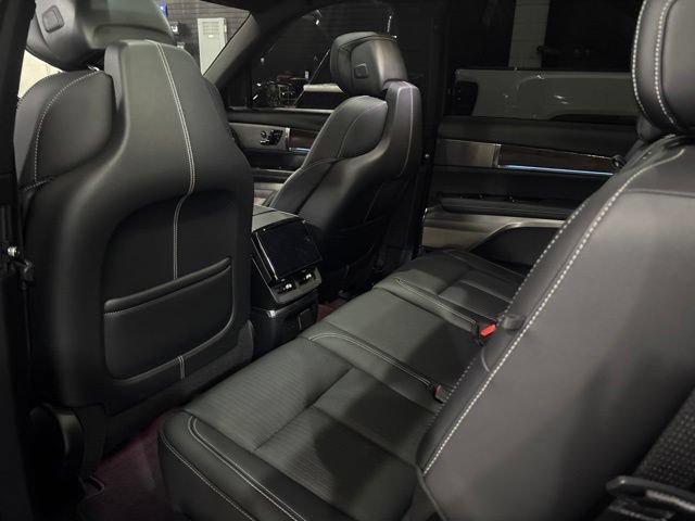 Used 2026 Cadillac Vistiq Luxury AWD/4WD image 28