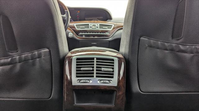 Used 2010 Mercedes-Benz S 550 image 29