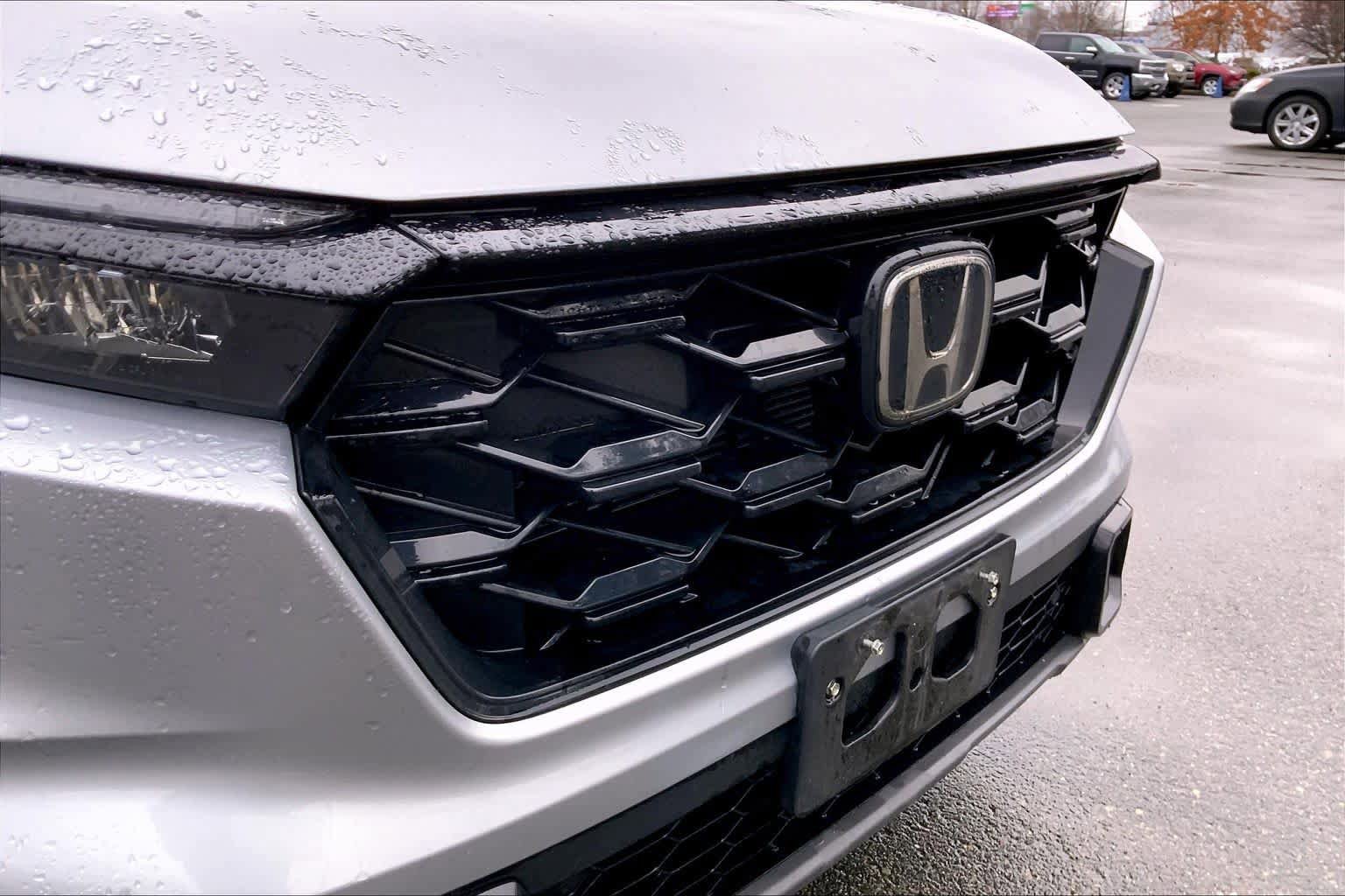 Used 2025 Honda CR-V Sport-L image 30