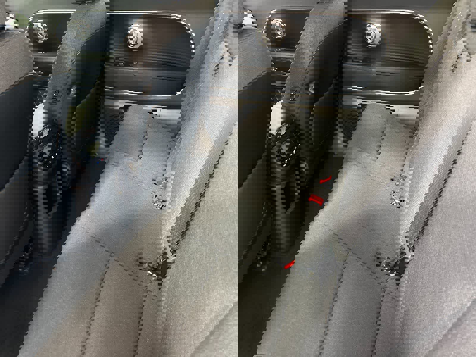 New 2026 Hyundai Ioniq 9 SE w/ Tow & Go Package image 4