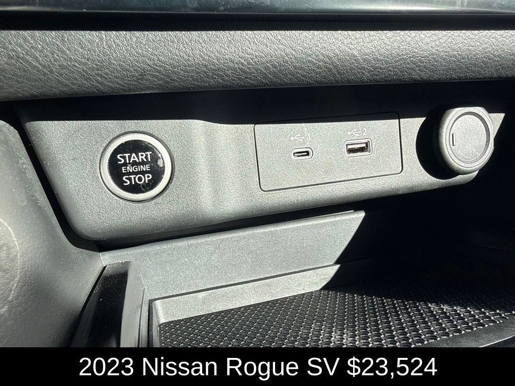 Used 2023 Nissan Rogue SV AWD/4WD image 29