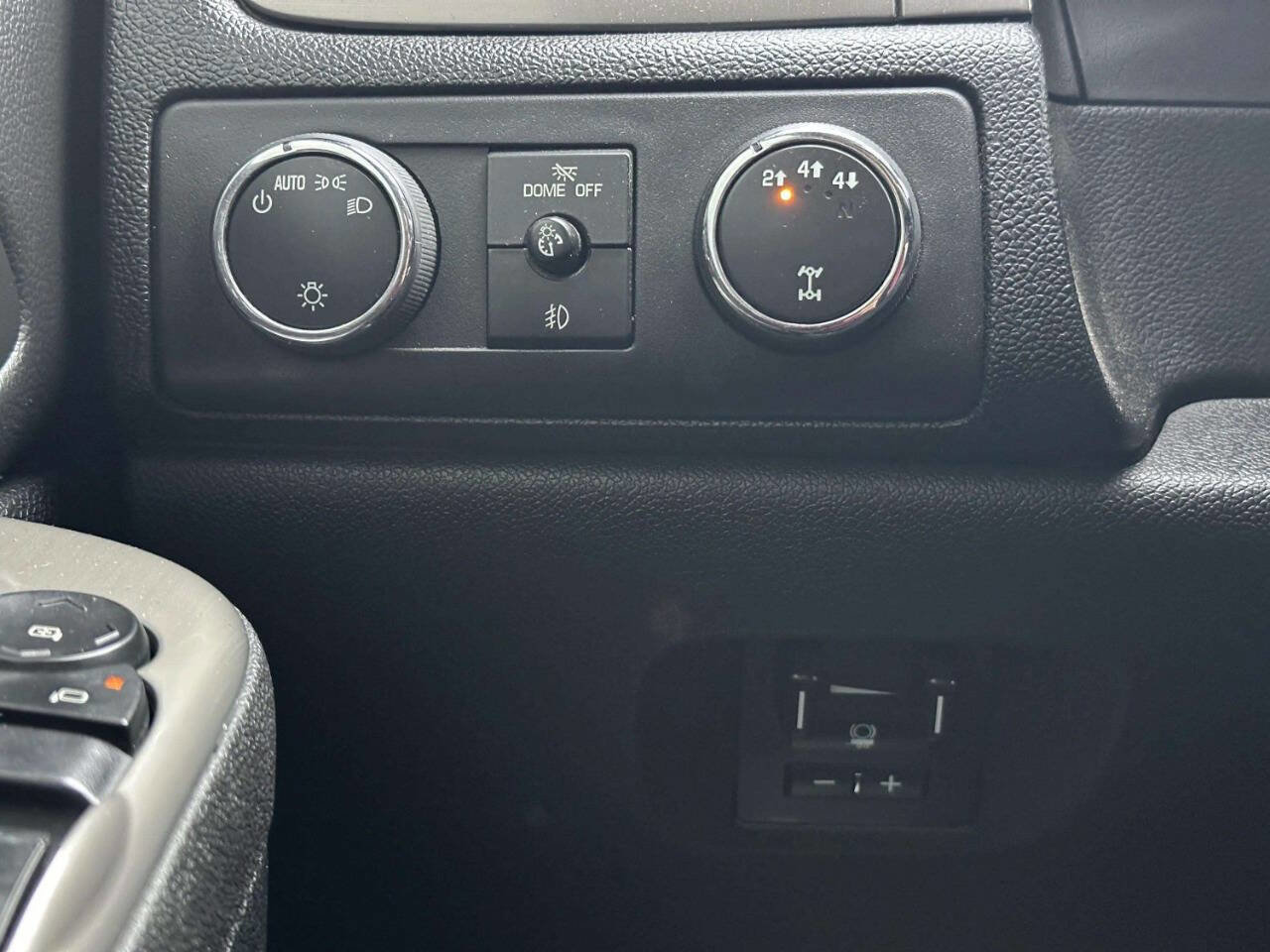 Used 2013 Chevrolet Silverado 3500 LTZ w/ LTZ Plus Package image 30