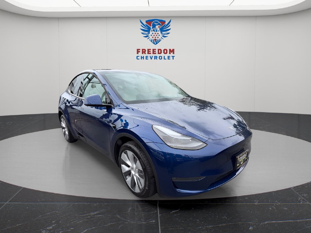 Used 2024 Tesla Model Y Long Range AWD/4WD image 7