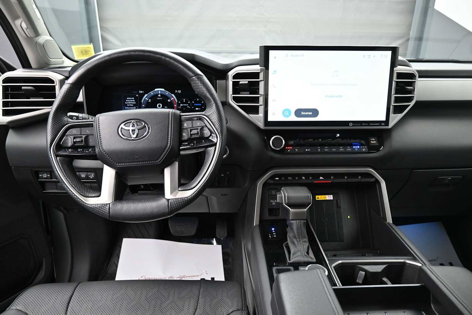 Used 2024 Toyota Tundra Limited AWD/4WD image 13