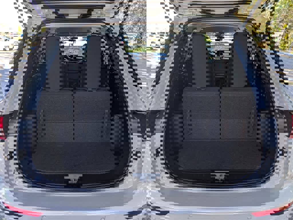 Used 2022 Mitsubishi Outlander ES image 12