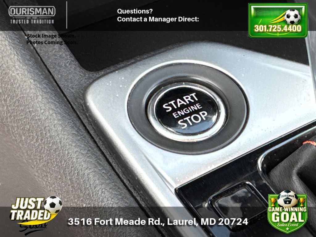 Used 2023 Nissan Sentra SR w/ Midnight Edition Package FWD image 24