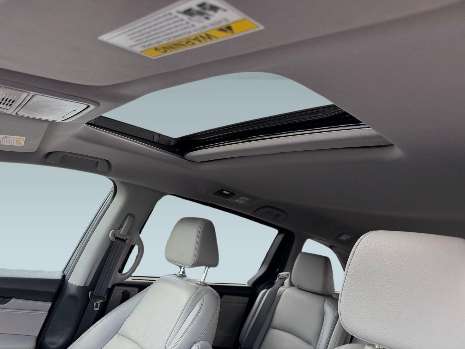 Used 2023 Honda Odyssey EX-L image 51