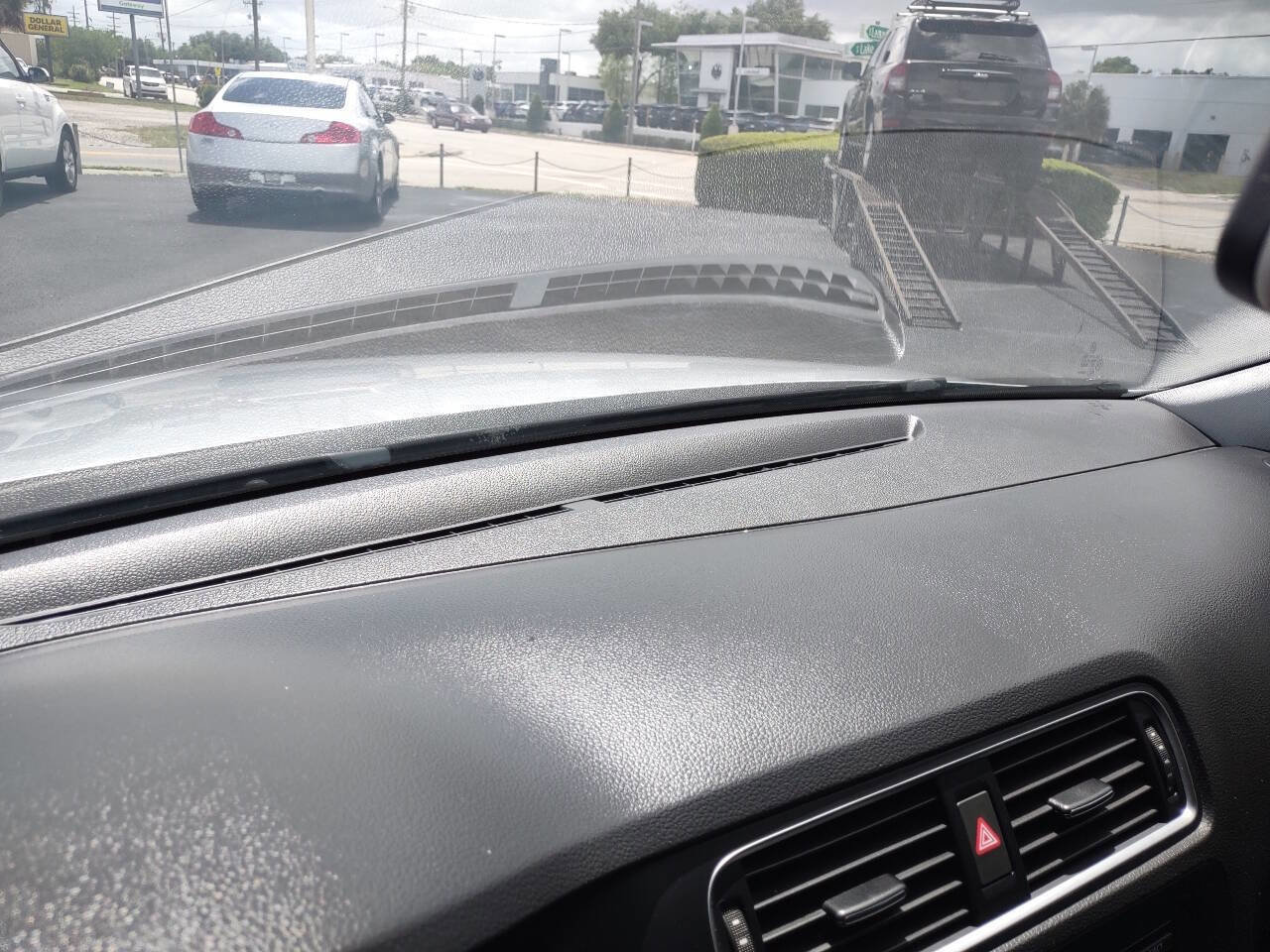 Used 2014 Volkswagen Jetta S image 14