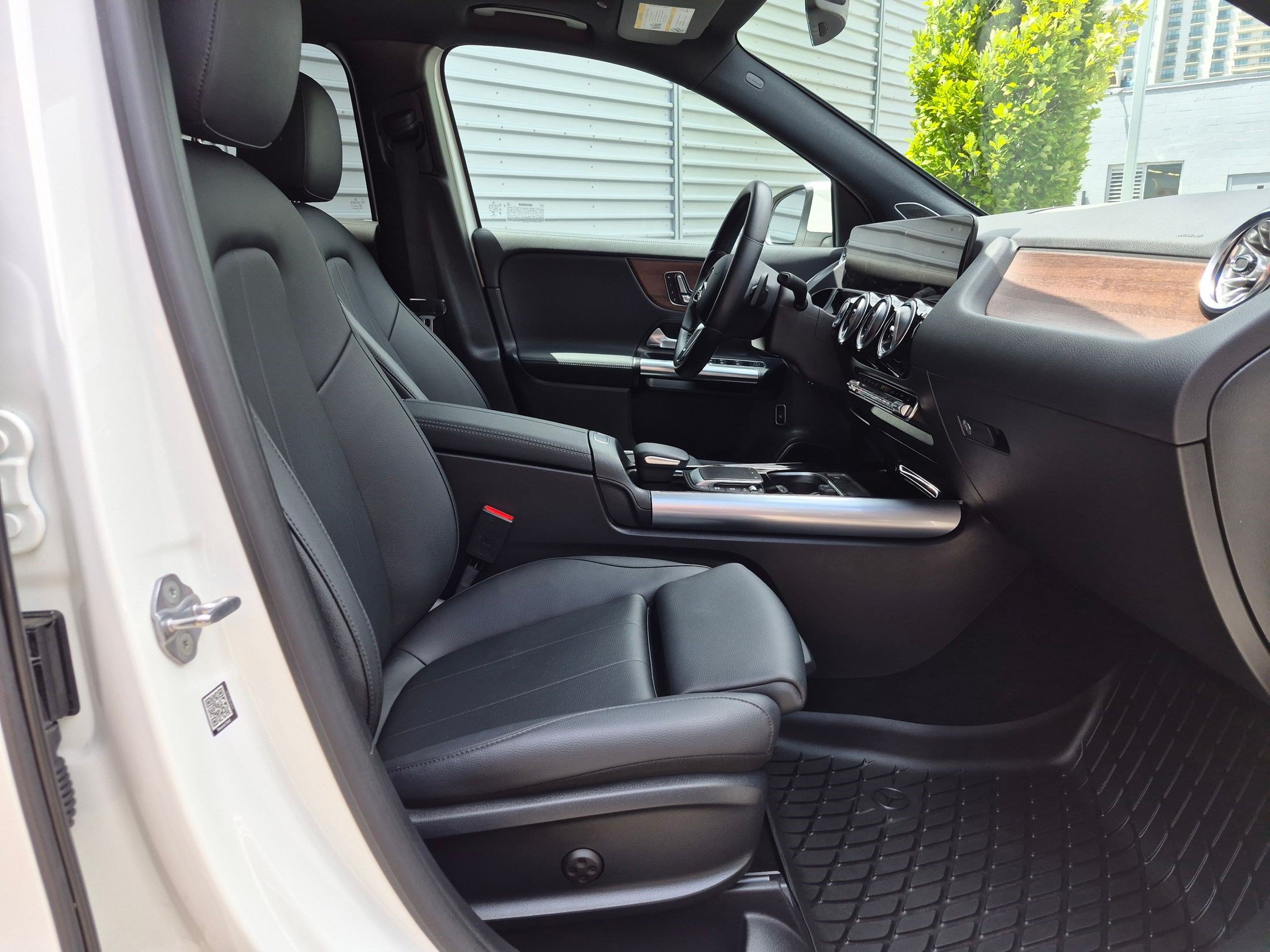 Certified 2023 Mercedes-Benz GLA 250 4MATIC image 30