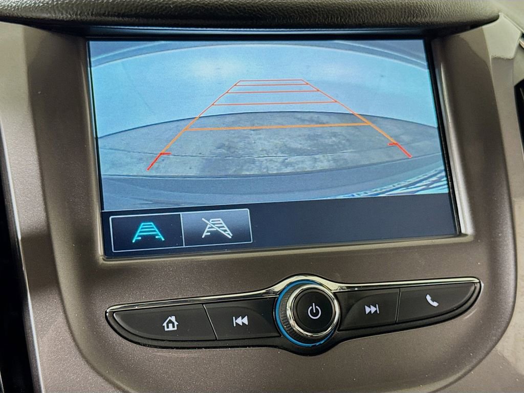 Used 2017 Chevrolet Cruze LT w/ RS Package FWD image 11