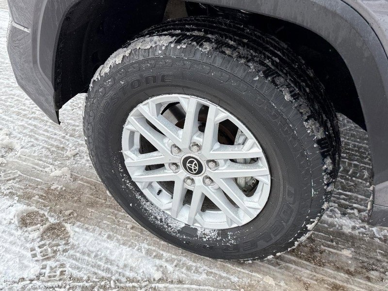 Used 2022 Toyota Tundra SR5 image 10