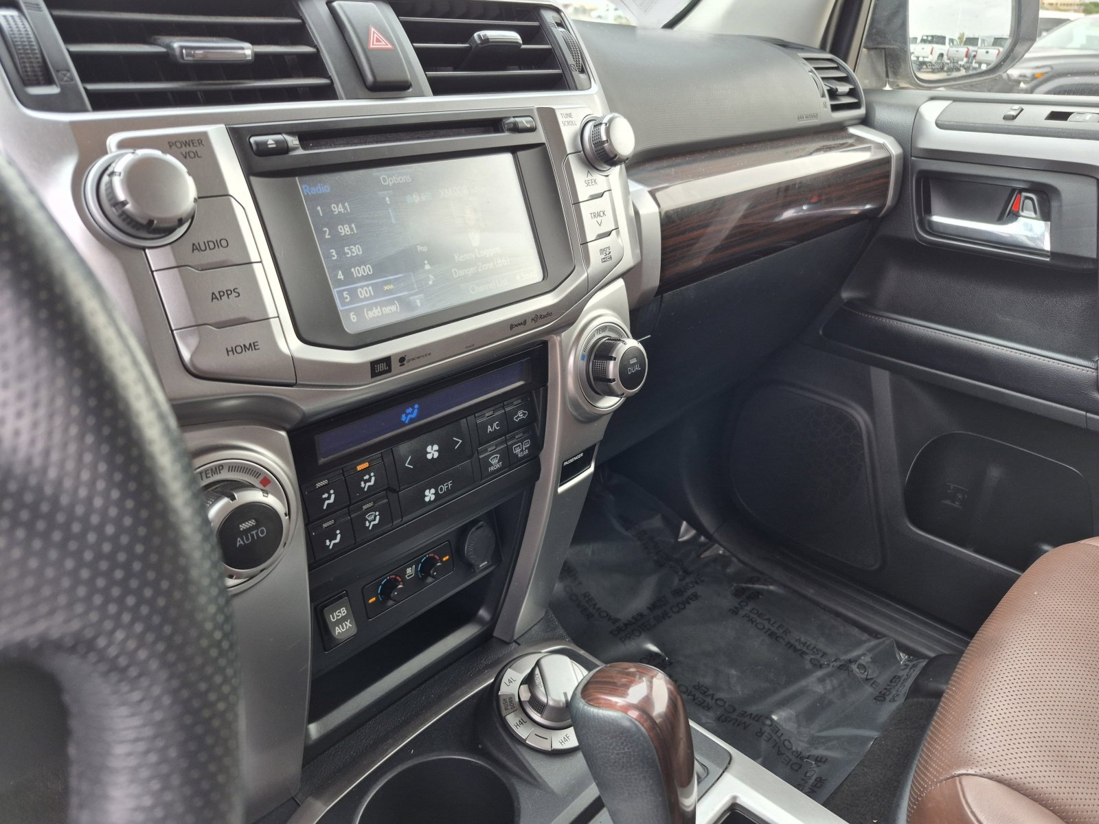 Used 2019 Toyota 4Runner Limited AWD/4WD image 11