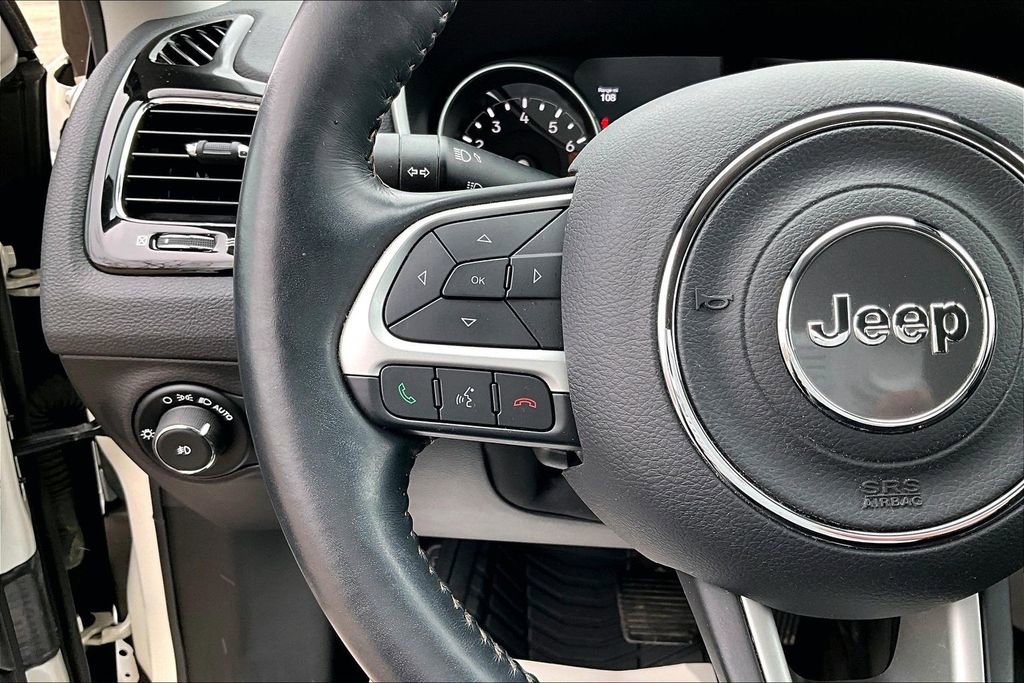 Used 2019 Jeep Compass Limited image 17