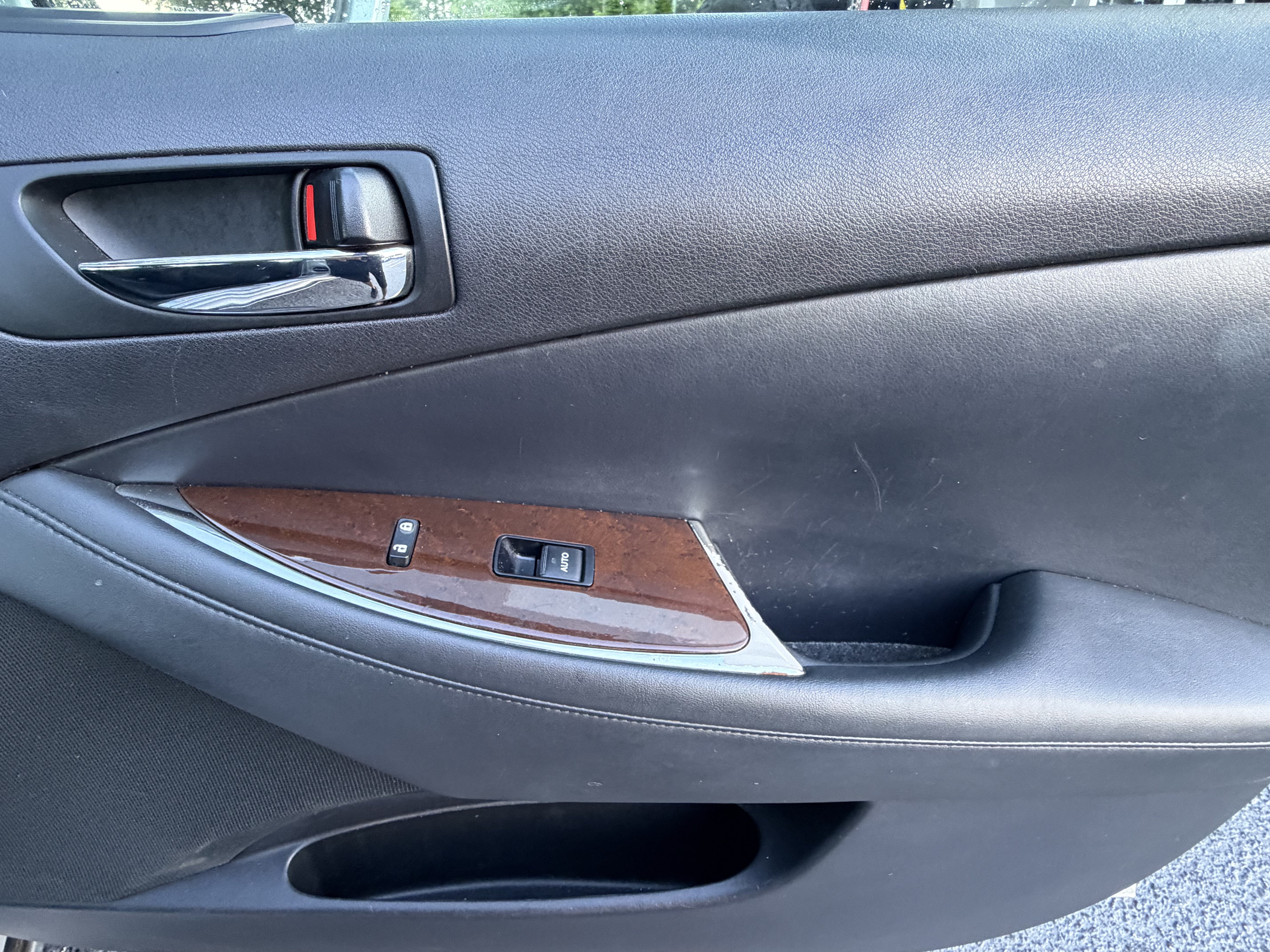 Used 2011 Lexus ES 350 FWD image 41