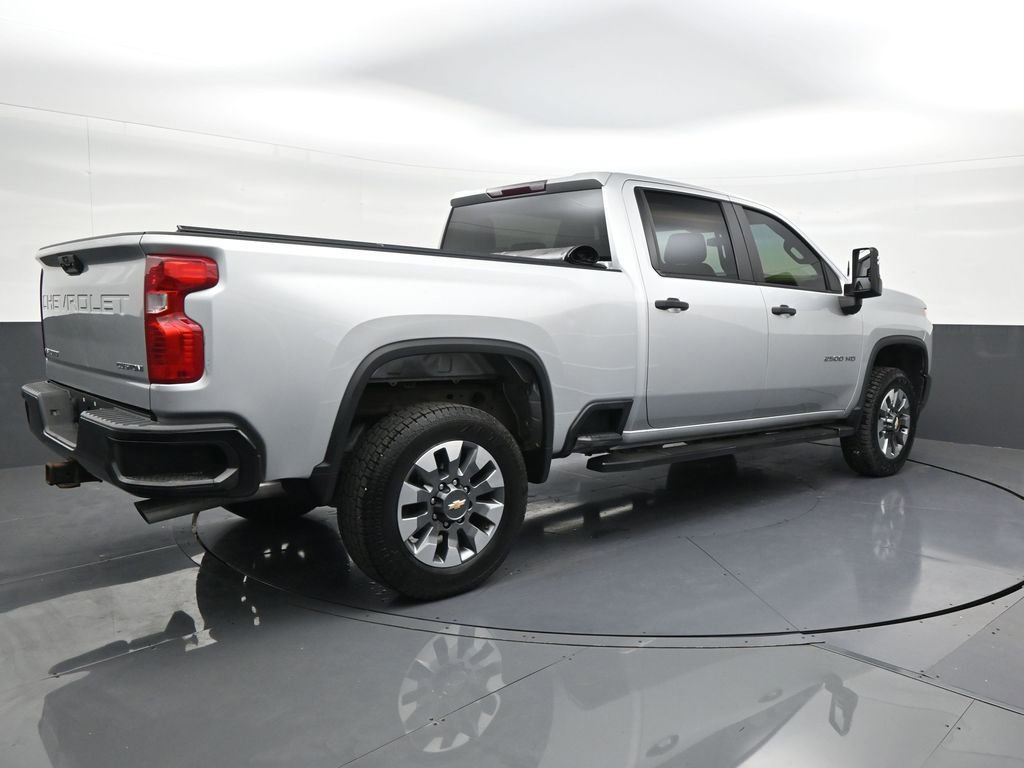 Used 2022 Chevrolet Silverado 2500 Custom w/ Custom Convenience Package AWD/4WD image 5