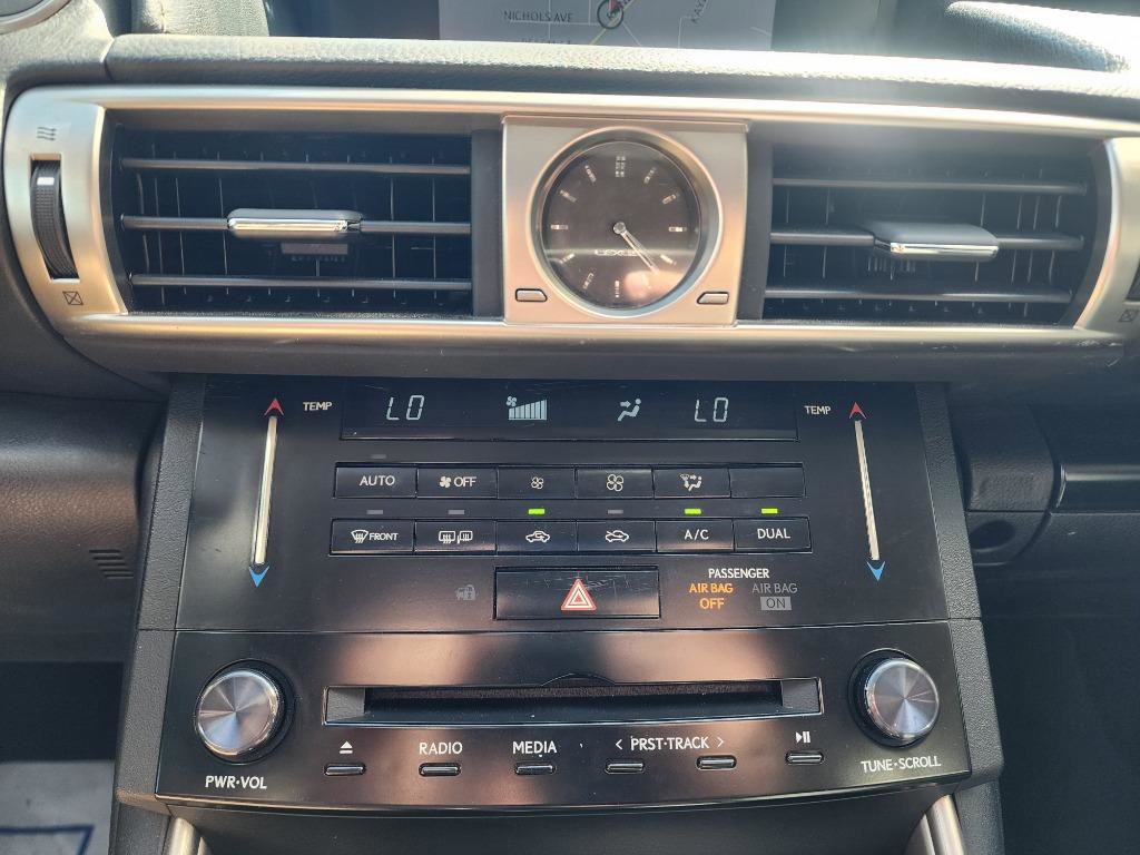 Used 2014 Lexus IS 250 AWD w/ Navigation Package image 19
