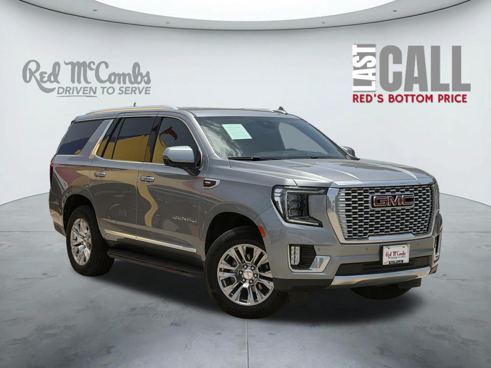 Used 2023 GMC Yukon Denali RWD image 1