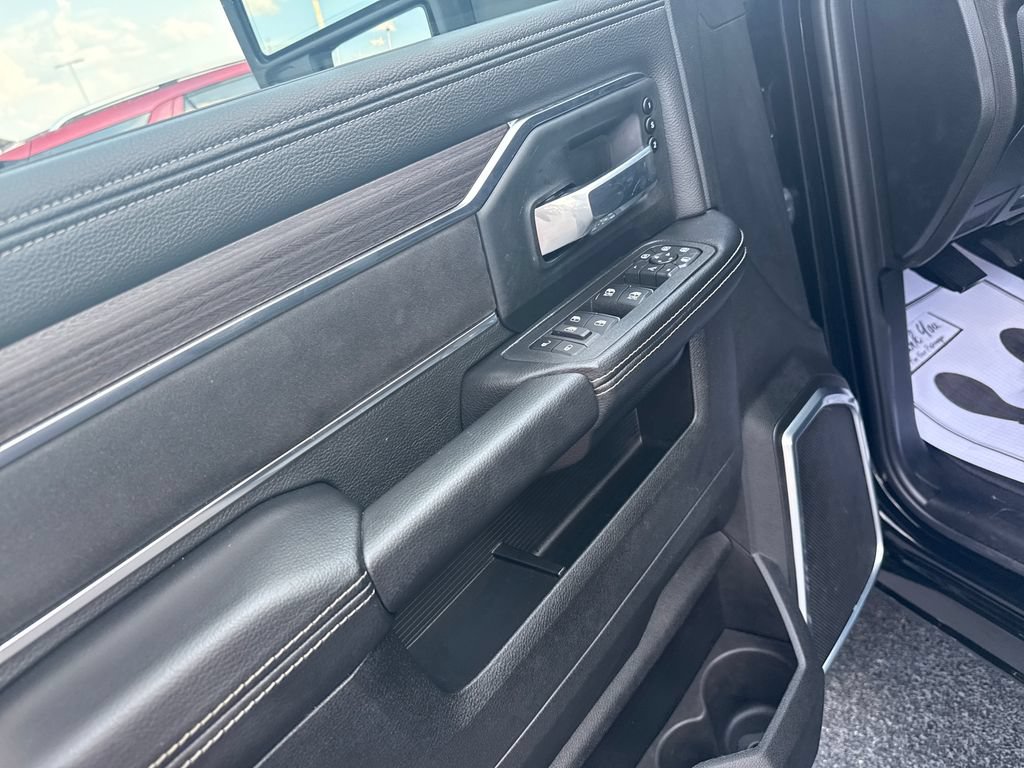 Used 2026 RAM 2500 Laramie AWD/4WD image 24