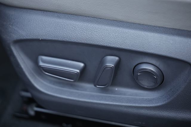 Used 2021 Toyota Camry XSE w/ Navigation Package image 22