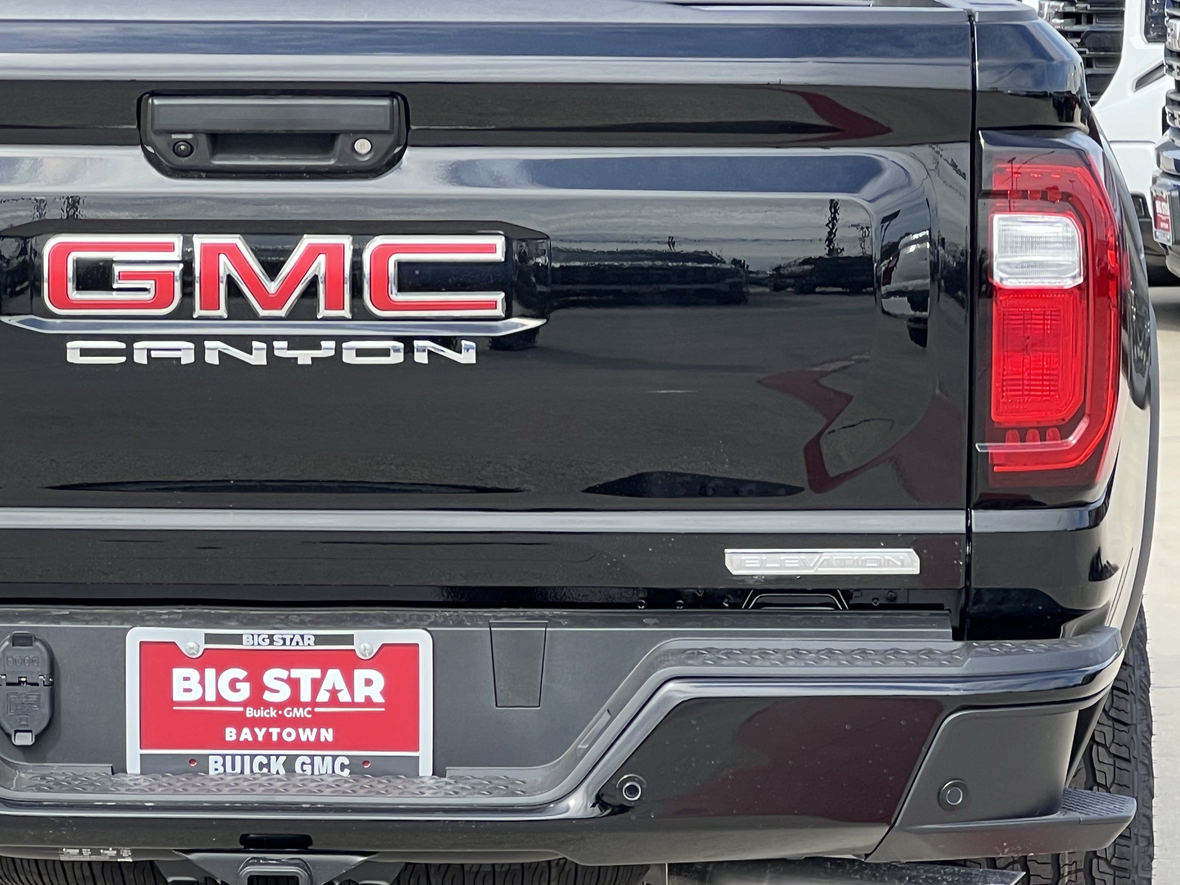 New 2026 GMC Canyon Elevation w/ Convenience Package RWD image 5
