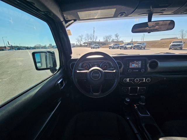 Used 2020 Jeep Wrangler Unlimited Sport image 13