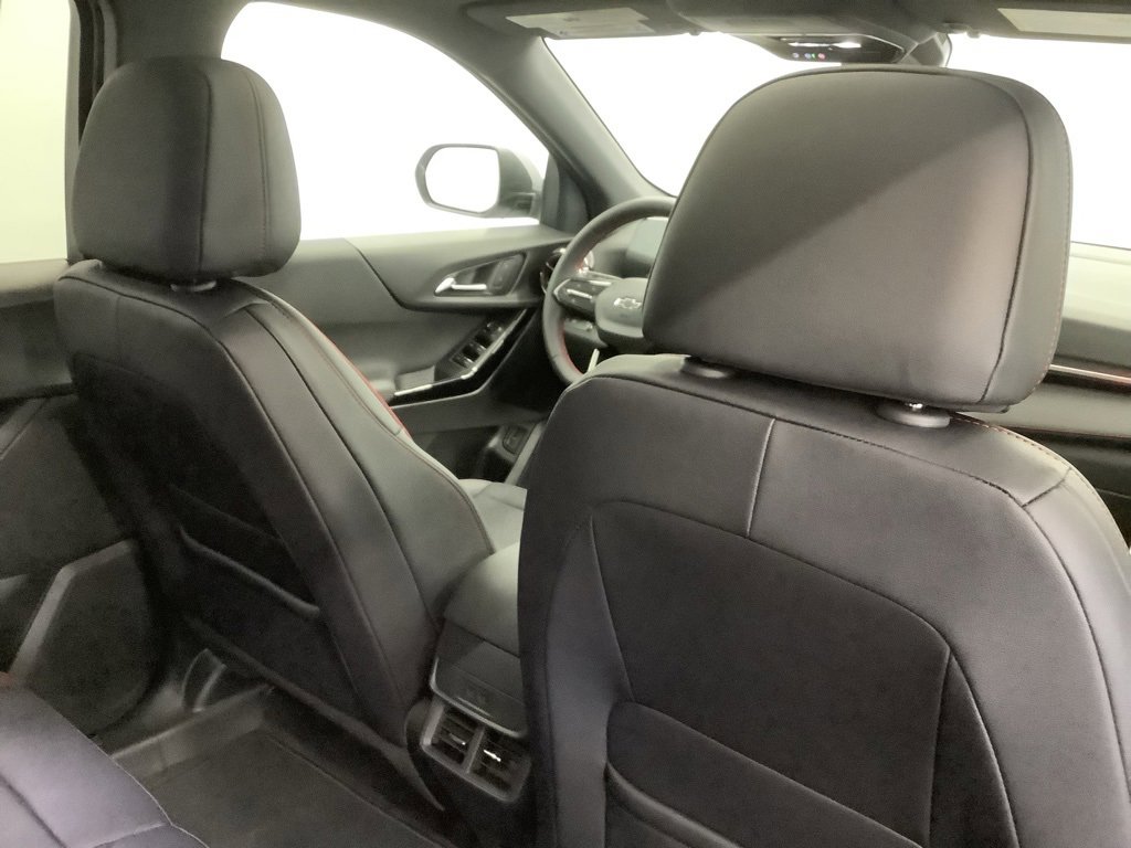 New 2026 Chevrolet Equinox RS image 33