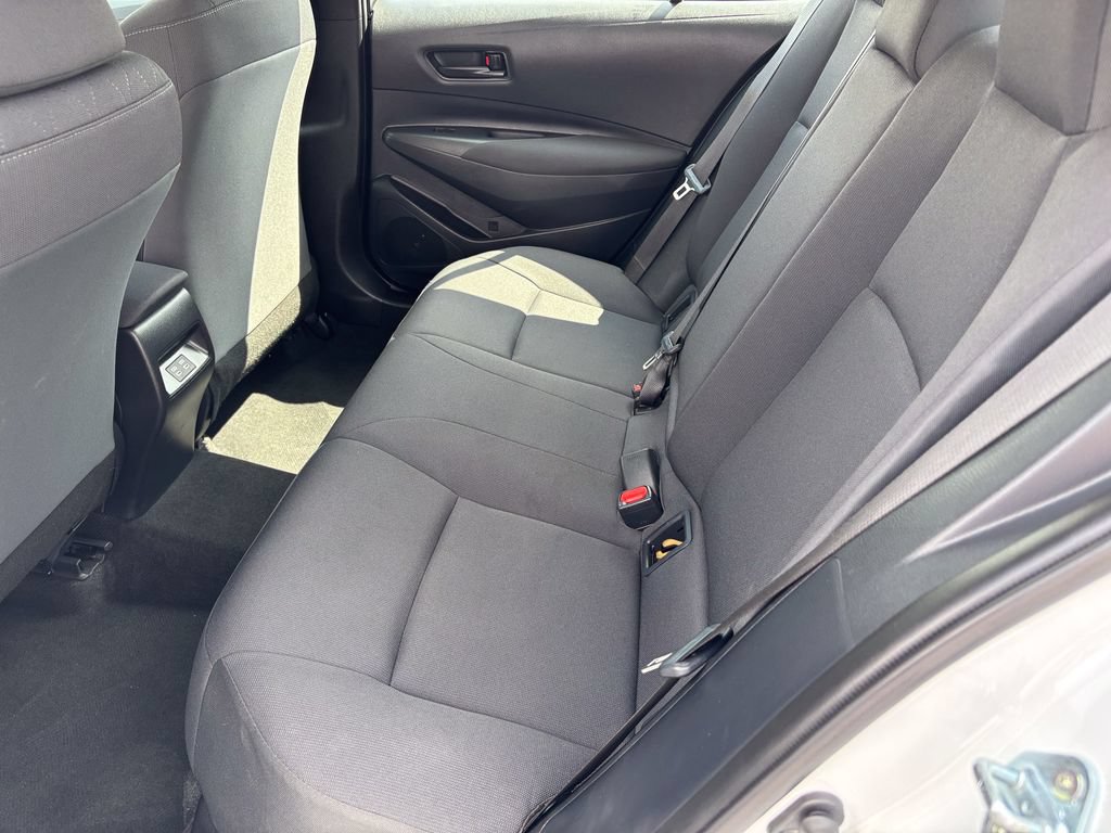 Used 2025 Toyota Corolla LE FWD image 42