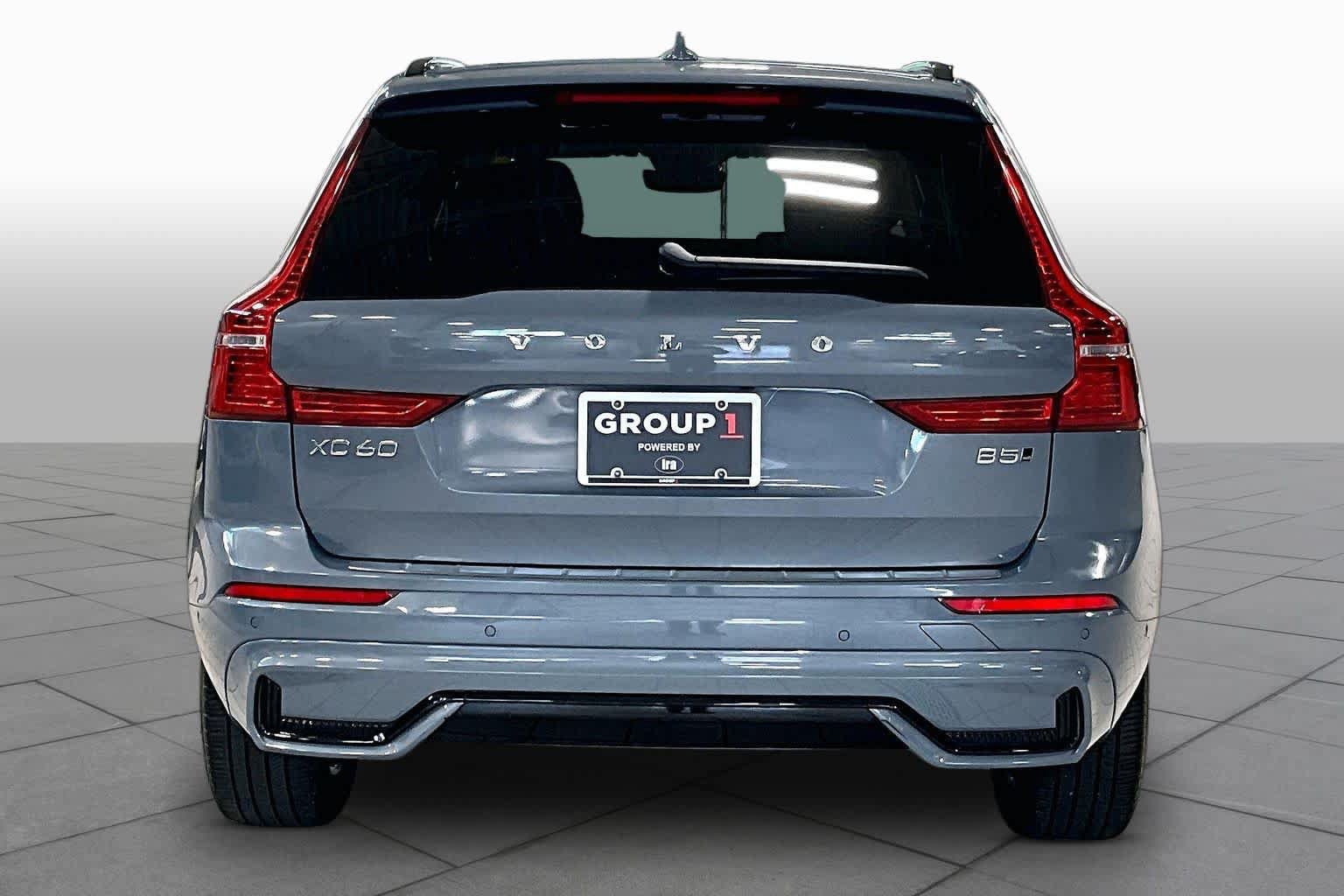 Used 2024 Volvo XC60 B5 Plus w/ Climate Package AWD/4WD image 5