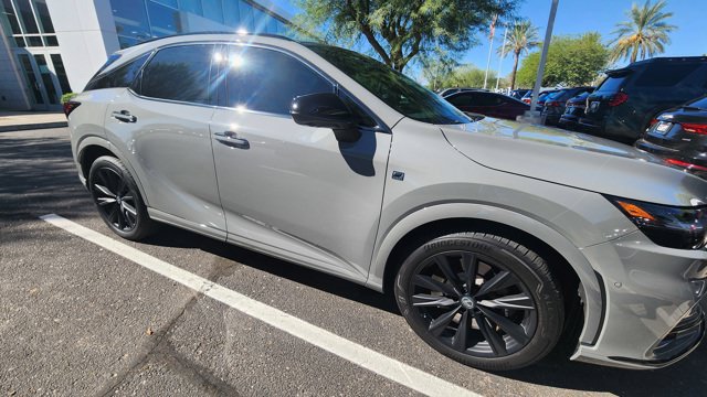 Used 2026 Lexus RX 500h F Sport w/ Convenience Package AWD/4WD image 5