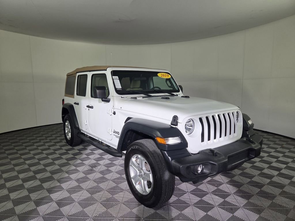 Used 2019 Jeep Wrangler Unlimited Sport S AWD/4WD image 2