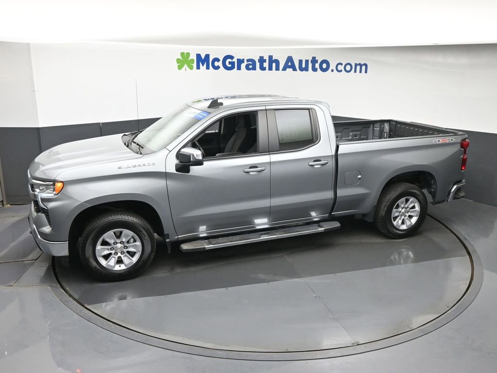Used 2023 Chevrolet Silverado 1500 LT AWD/4WD image 18