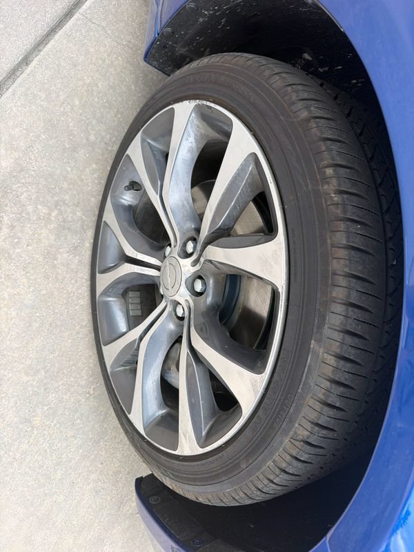 Used 2015 Chrysler 200 C w/ Navigation & Sound Group I FWD image 12