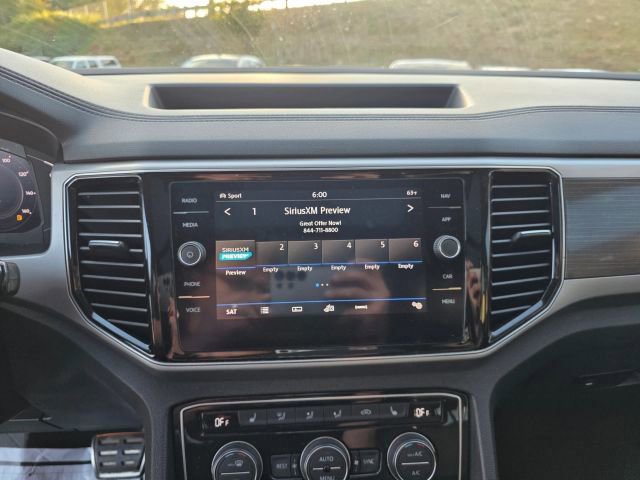 Used 2019 Volkswagen Atlas SEL R-Line AWD/4WD image 14