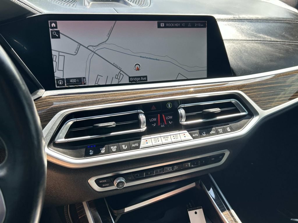 Used 2021 BMW X7 M50i AWD/4WD image 35