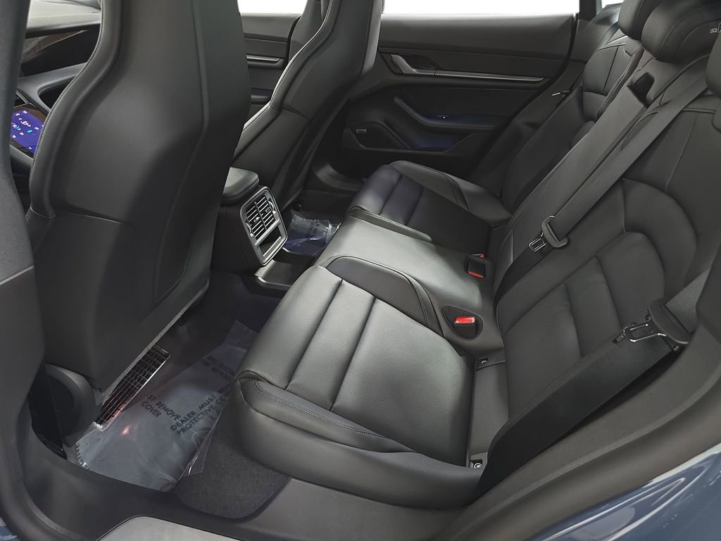 New 2026 Porsche Taycan image 24