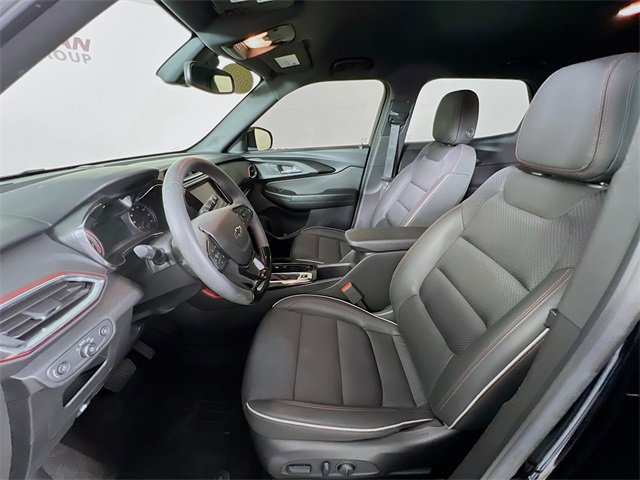 Used 2022 Chevrolet TrailBlazer RS w/ Technology Package image 10