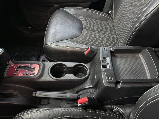 Used 2015 Jeep Wrangler Unlimited Sport image 19