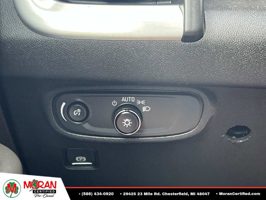 Used 2020 GMC Terrain SLE AWD/4WD image 26