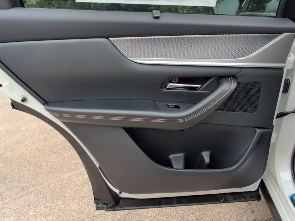 New 2026 MAZDA CX-70 SC AWD/4WD image 9