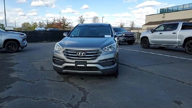 Used 2018 Hyundai Santa Fe Sport image 3