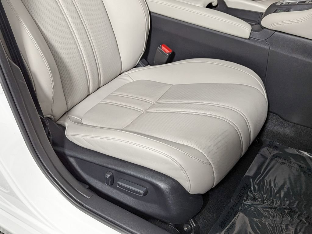 Used 2019 Honda Insight Touring image 25