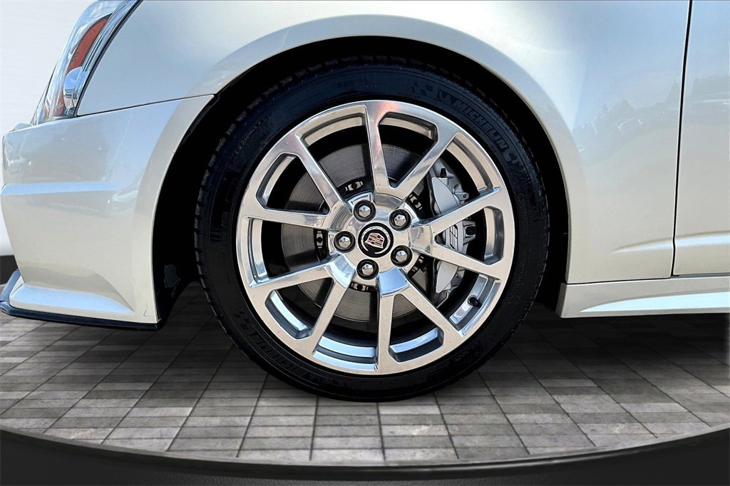 Used 2014 Cadillac CTS V image 9