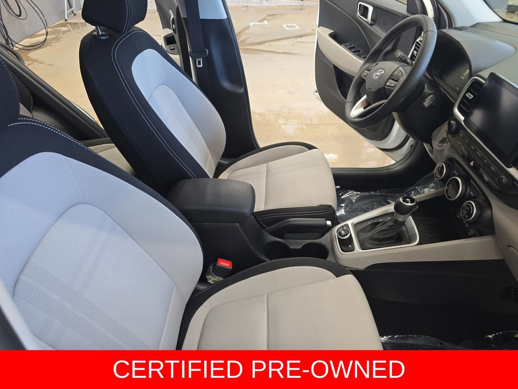 Certified 2026 Hyundai Venue SEL FWD image 10