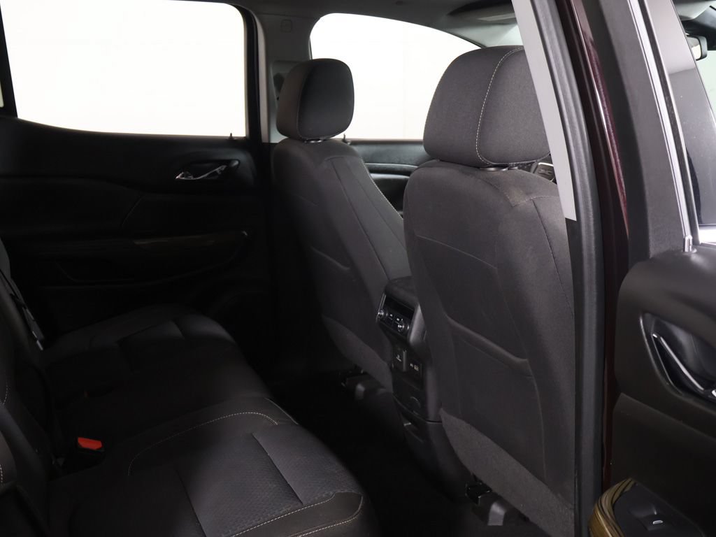 Used 2021 GMC Acadia SLE w/ GMC Pro Grade Package AWD/4WD image 31