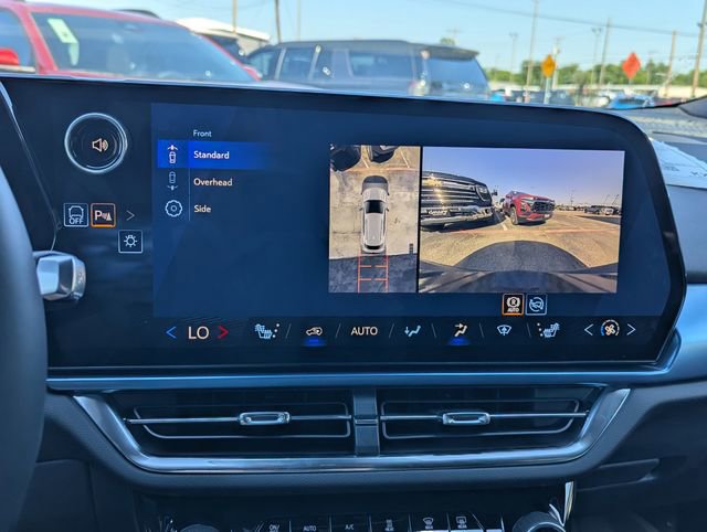 New 2026 Chevrolet Equinox EV LT FWD image 21