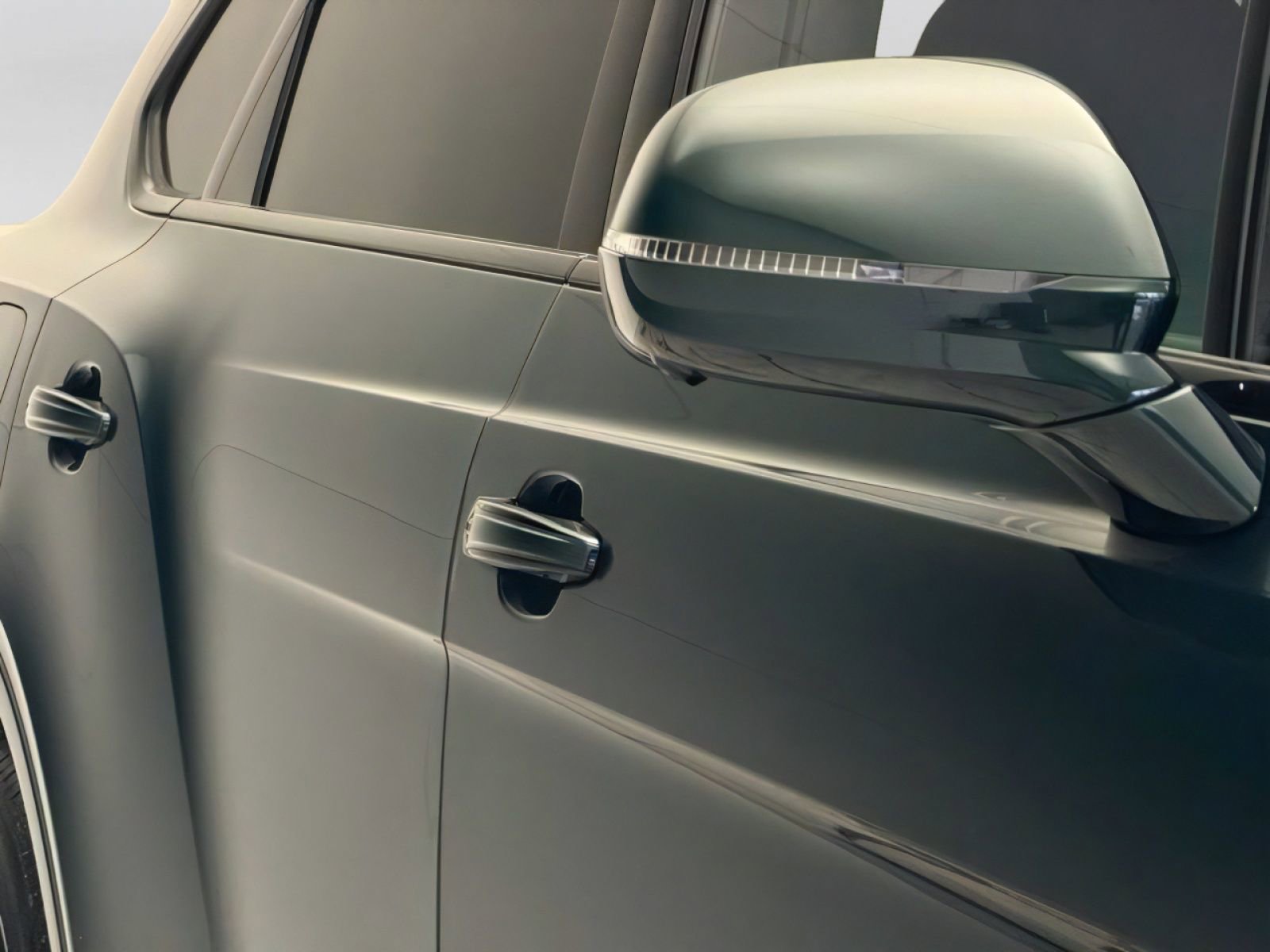New 2026 Bentley Bentayga Speed AWD/4WD image 44