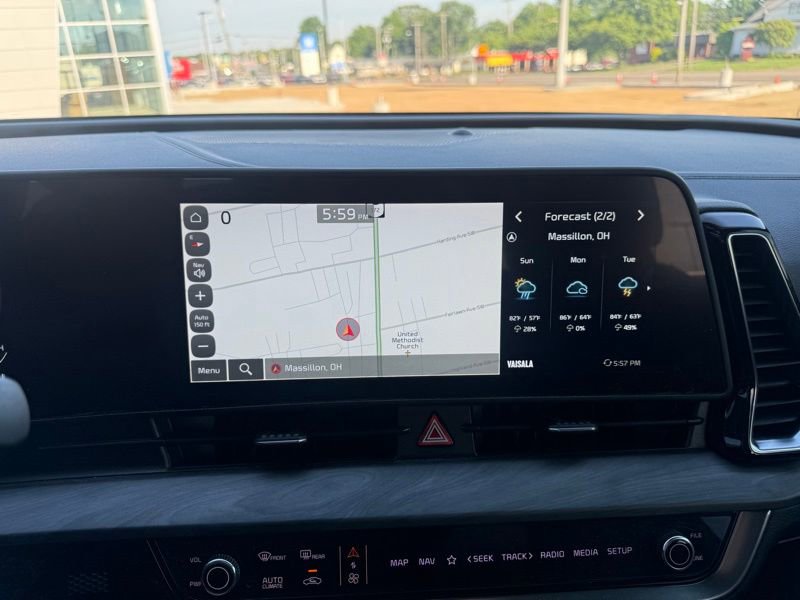 Certified 2024 Kia Sportage X-Line w/ X-Line Premium Package AWD/4WD image 11