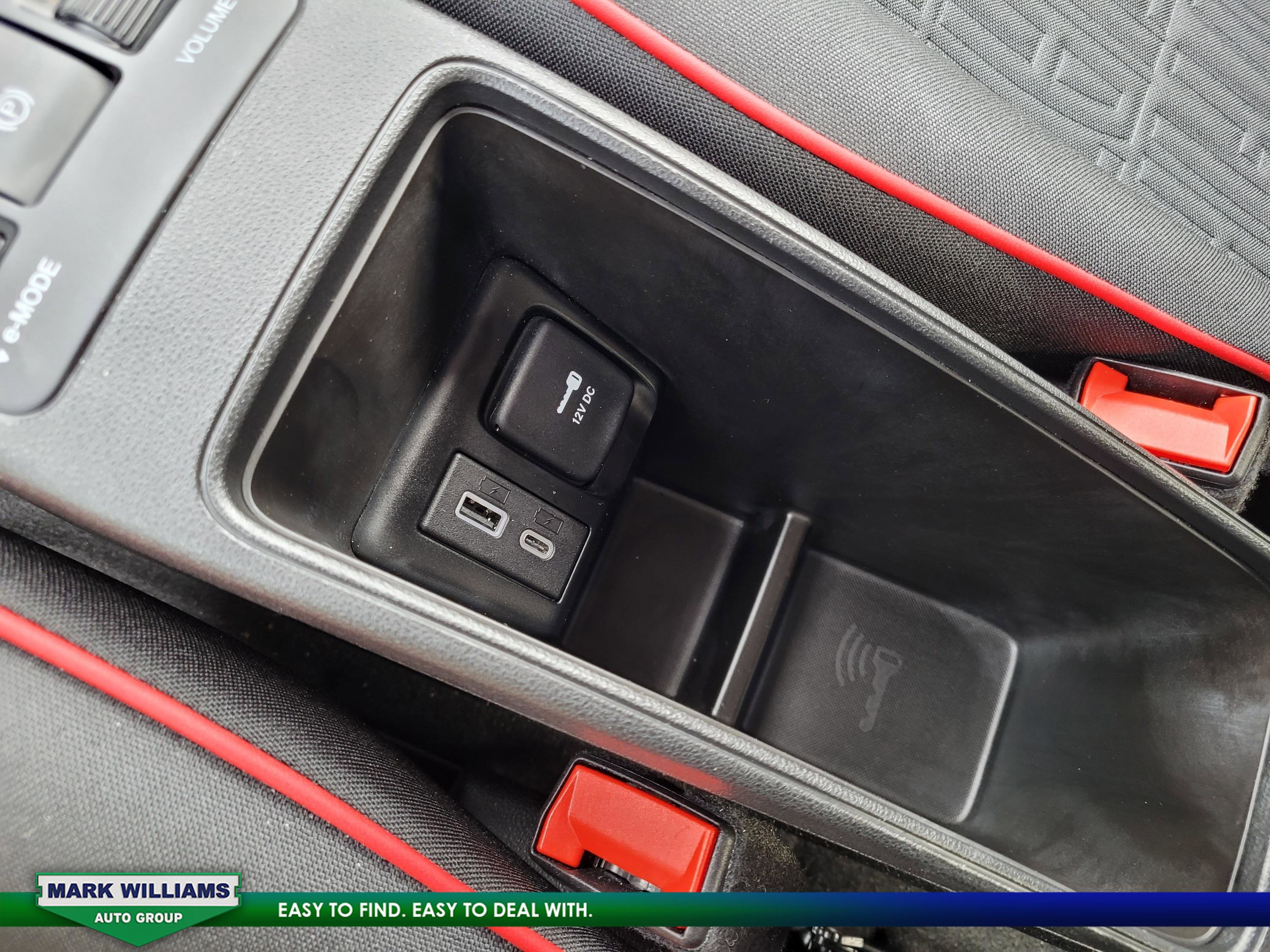 Used 2024 FIAT 500 e (RED) image 27